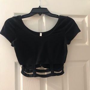 Crop top